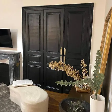 La Maison De Reina Bed & Breakfast