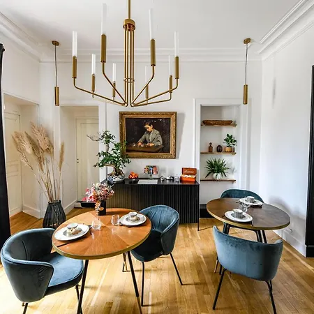 Bed & Breakfast La Maison De Reina Troyes