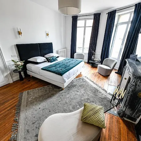Bed & Breakfast La Maison De Reina Troyes