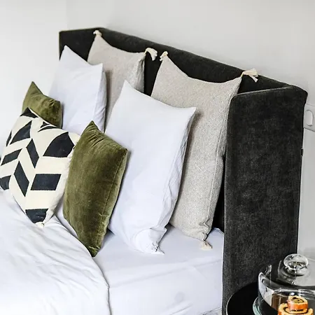 Bed & Breakfast La Maison De Reina