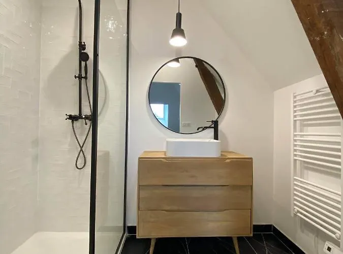 La Maison De Reina Bed & Breakfast Troyes