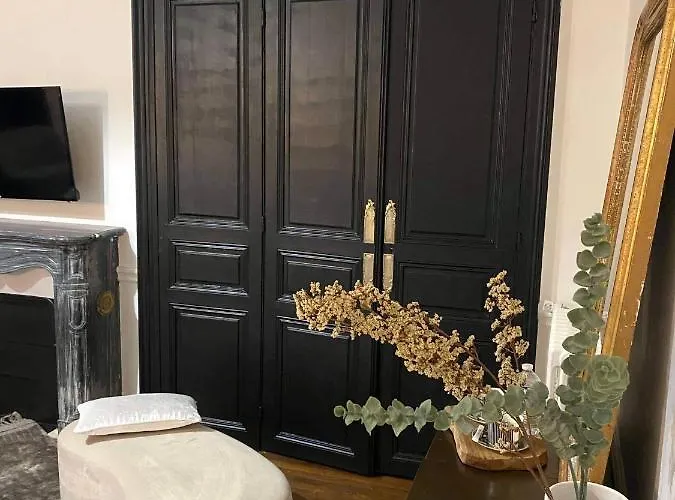 La Maison De Reina Bed & Breakfast