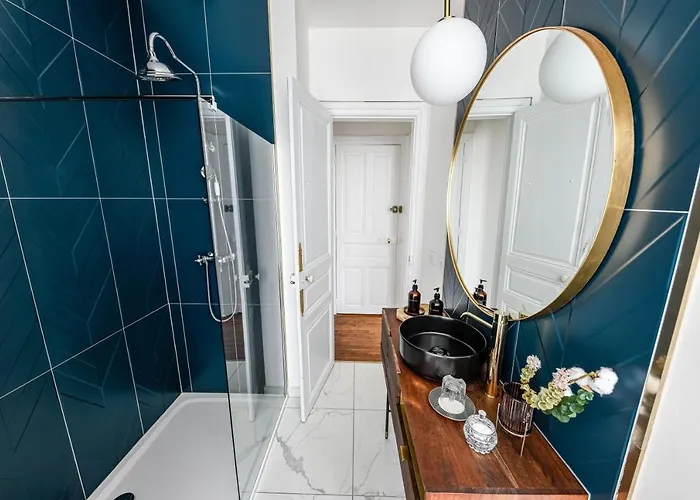 Bed & Breakfast La Maison De Reina Troyes